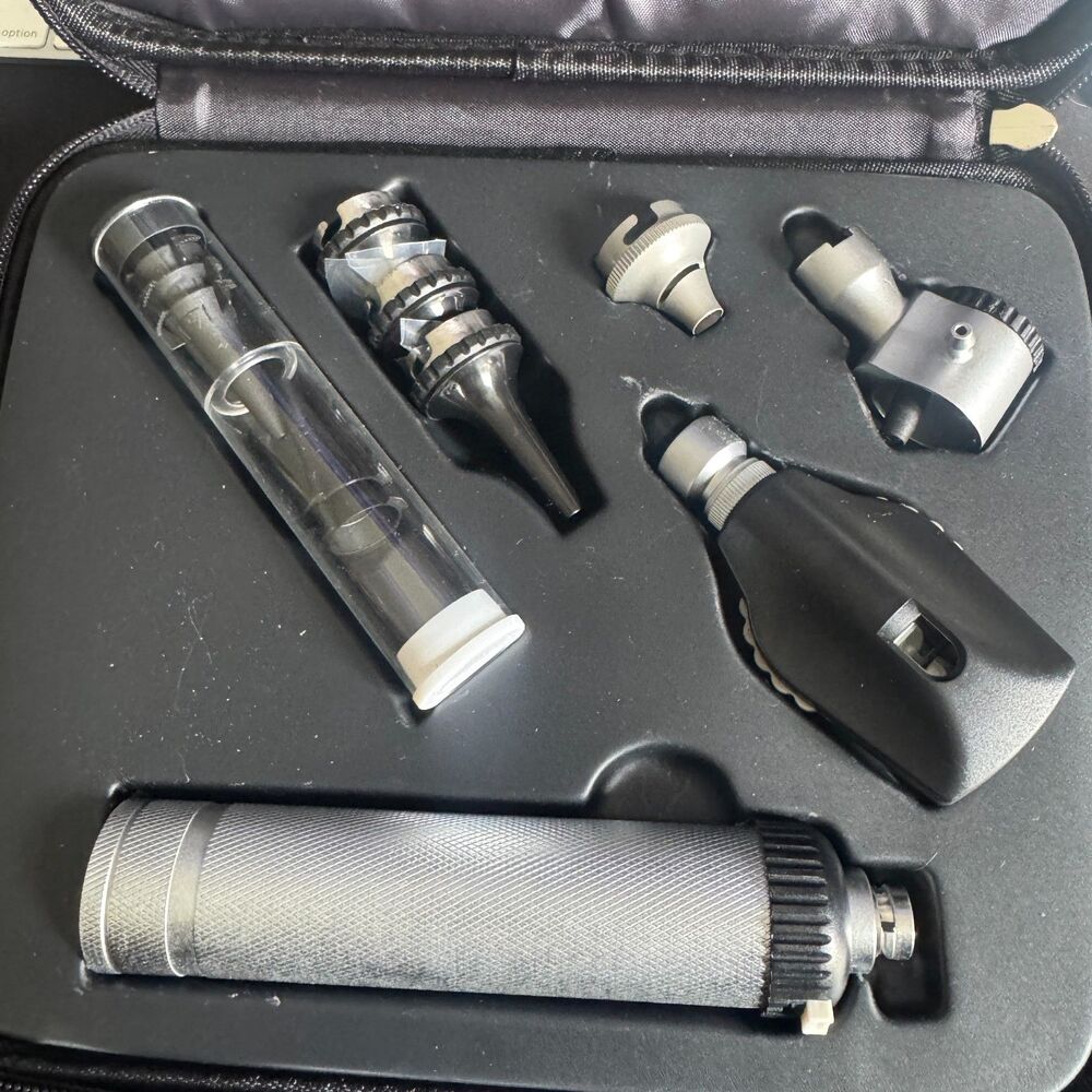 ADC Proscope Standad 2.5V Otoscope And Ophthalmoscope Diagnostic Set With Case